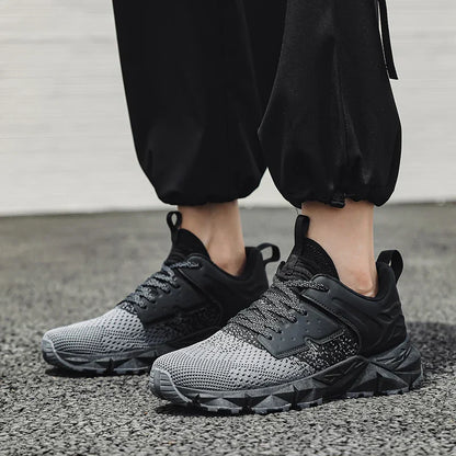 Vegus Sneakers
